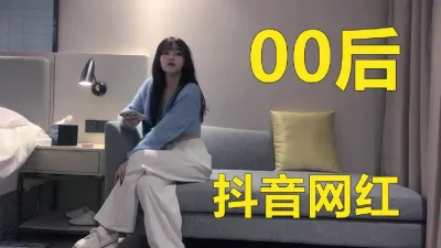 蓝衣少年爱